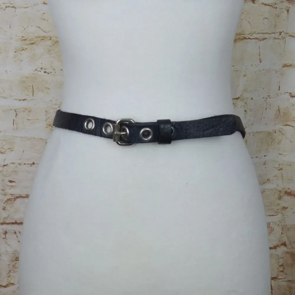 Black Pebbled Genuine Leather Grommet Belt Size 34 Narrow Punk Goth Y2K Rock Emo
